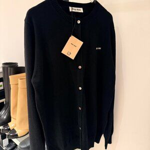 MIUMIU SS24 Logo Intarsia Single-Breasted Long-Sleeve Knit Sweater for Women